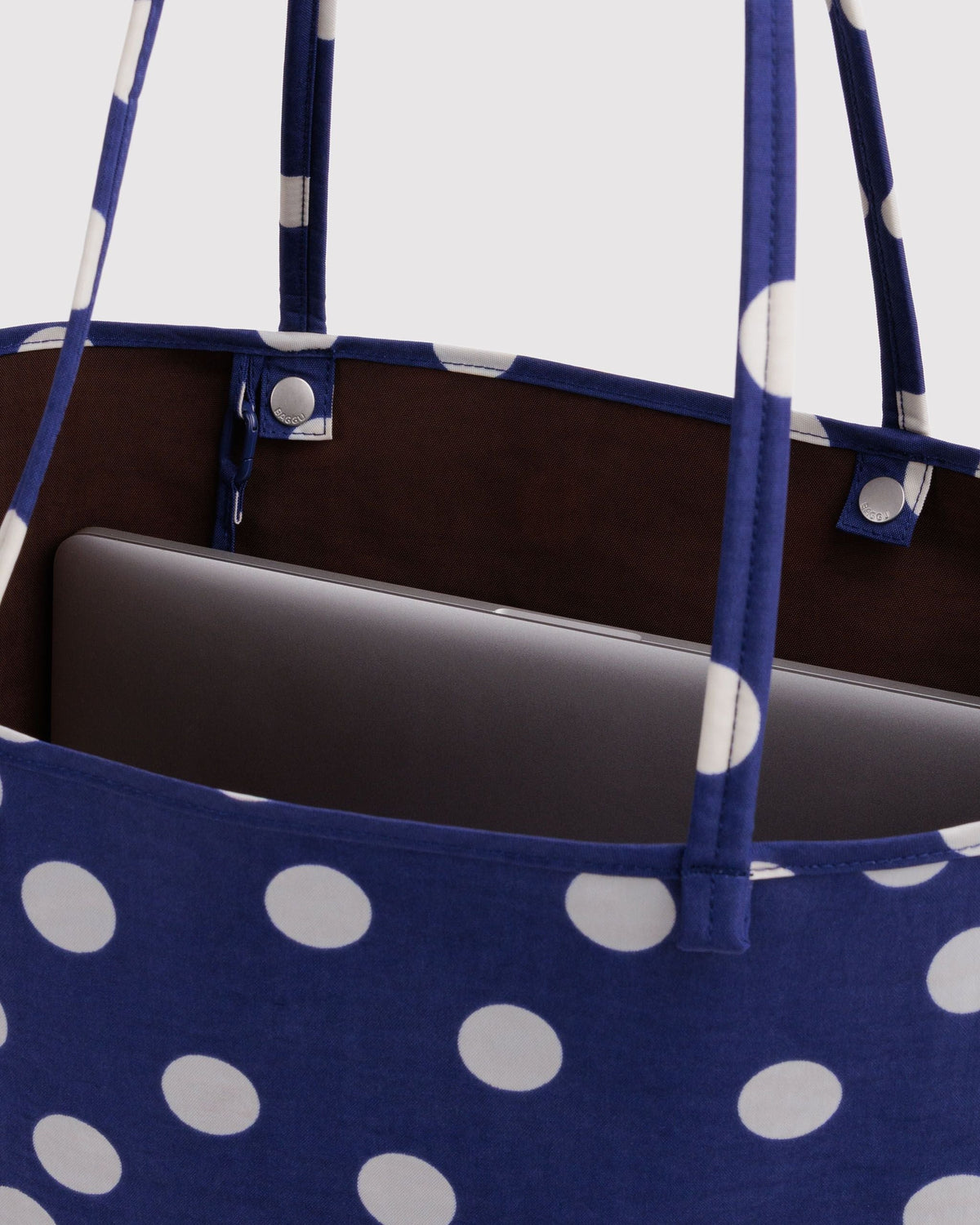 LARGE NYLON REVERSIBLE TOTE