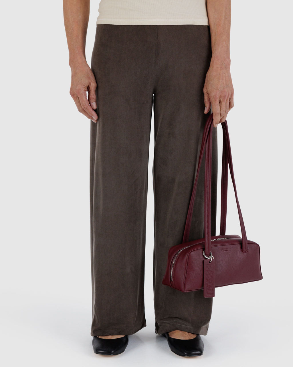 SMALL RECYCLED LEATHER BOWLER BAG